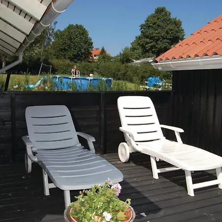 Holiday home Humlevaenget V *